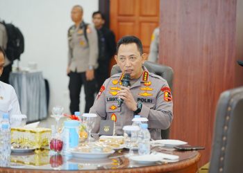 Cegah Karhutla Meluas, Kapolri Instruksikan Respons Cepat Padamkan Titik Api