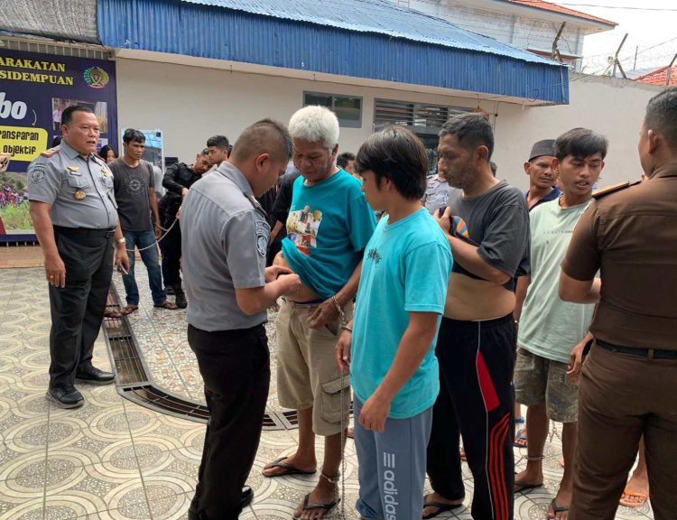 Over Kapasitas, Lapas Kelas IIB Padangsidimpuan Pindahkan 99 Tahanan Ke Rutan Sipirok