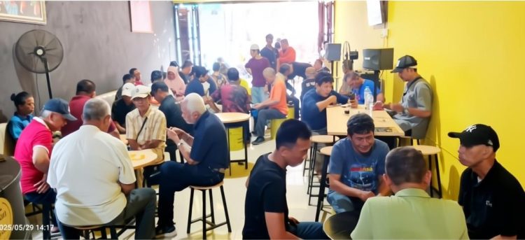 IKA SMANSA 82 dan PEDOMANRAKYAT.CO.ID Gelar “Liga Cacing Domino Pasangan 2025”, Pendaftaran Gratis dan Berhadiah Jutaan Rupiah