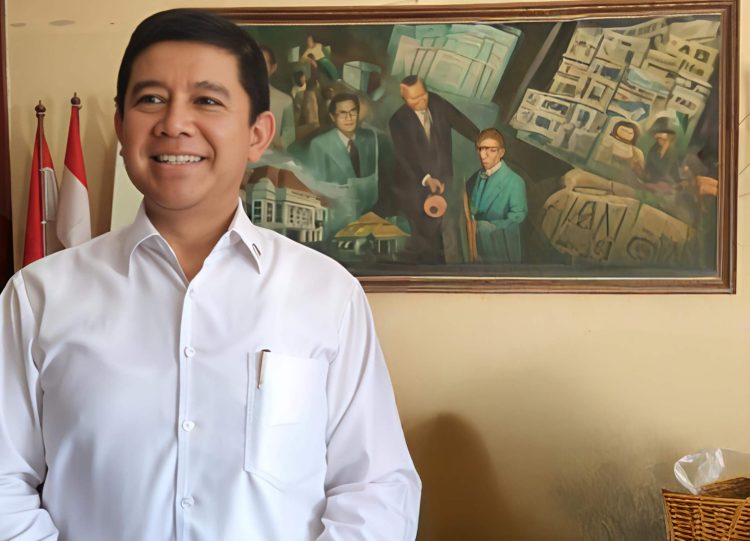 NEGARA DALAM CENGKRAMAN OLIGARKI