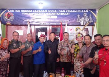 Dr.Fetrus Dirikan Yayasan Pendidikan Gratis di Senen, Diresmikan Petinju Nasional Daud Yordan