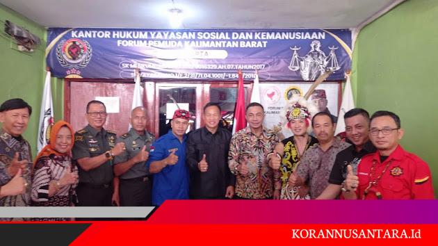 Dr.Fetrus Dirikan Yayasan Pendidikan Gratis di Senen, Diresmikan Petinju Nasional Daud Yordan