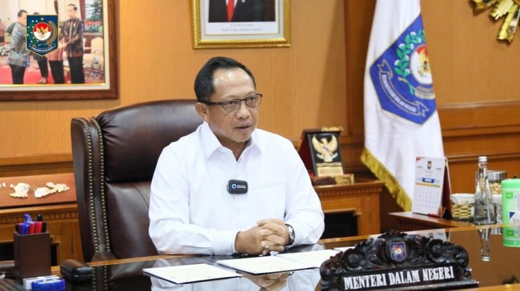 HUT Bhayangkara Ke-79, Mendagri Tito: Polri Sahabat Masyarakat dan Memberikan Keadilan