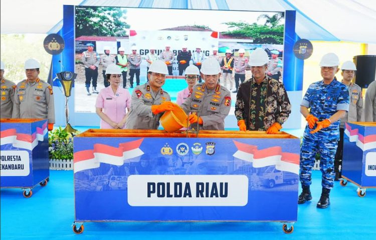 Dukung Penuh Asta Cita Presiden Prabowo, Kapolri Hadiri Groundbreaking 9 SPPG Polda Riau