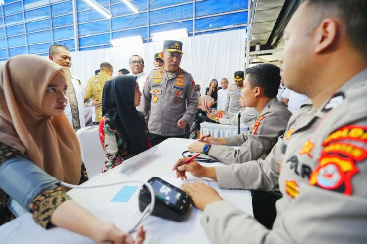 Kapolri Jenderal Sigit Hadiri Bakti Kesehatan-Donor Darah KSPSI: Wujud Kepedulian ke Buruh