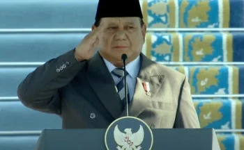 Presiden Prabowo Resmi Lantik 2.000 Perwira TNI-Polri 2025