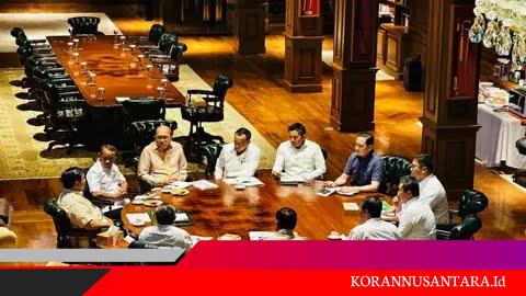 Prabowo Gelar Rapat Maraton di Hambalang, Bahas Tambang hingga Lahan Pertanian