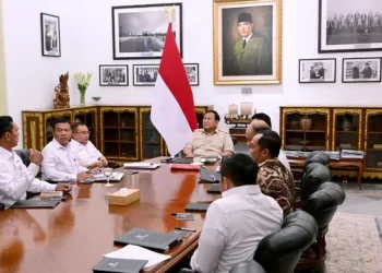 Prabowo Rapat Tertutup dengan Kapolri, Kepala BIN hingga Dasco di Istana, Bahas Apa?