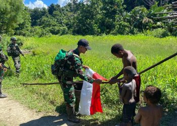 Sambut HUT RI ke-80, Pos Iwur Gelar Anjangsana Kesehatan untuk Warga Perbatasan