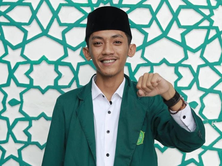 Ahmad Tomi Wijaya Ditetapkan Sebagai Koordinator Pusat Halaqoh BEM Pesantren Se-Indonesia 2025–2027