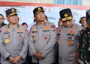 Polri Resmikan 8 SPPG Operasional Dan Groundbreaking 205 Unit Serentak Se-Indonesia