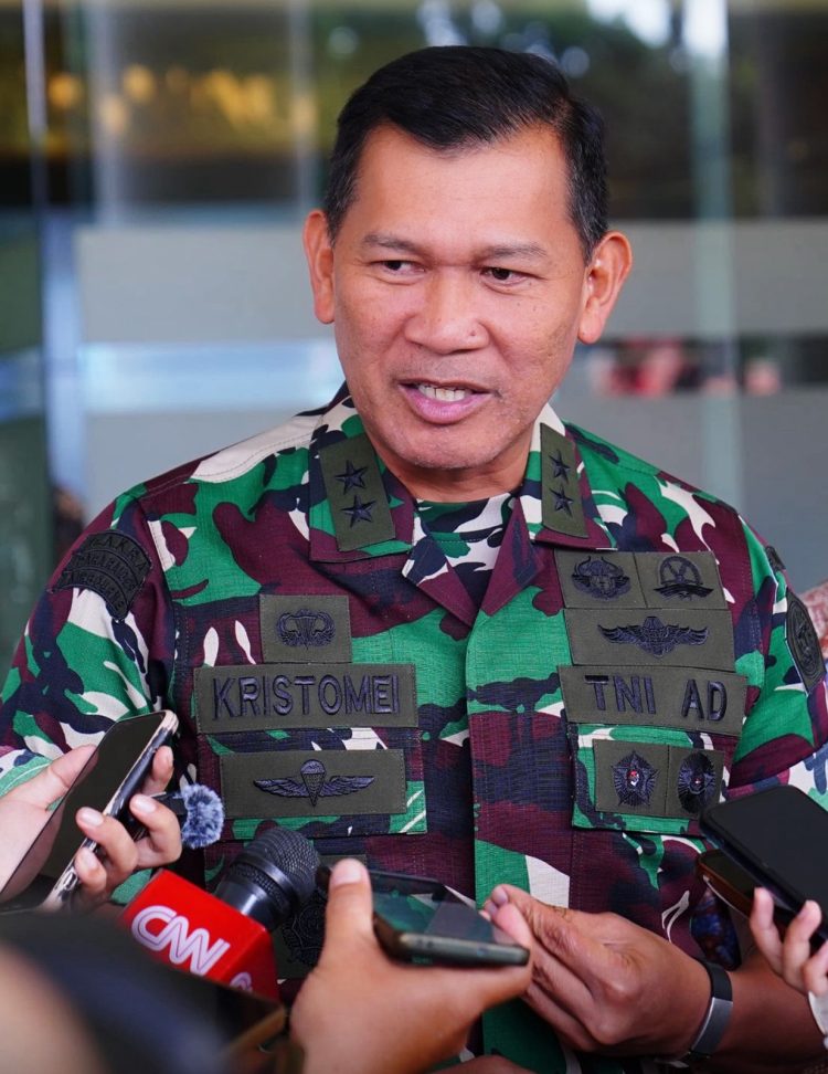 Panglima TNI Mutasi 42 Perwira Tinggi TNI