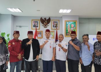 Dewan Adat Bamus Betawi Sambangi Dinas Damkar, Dorong Alokasi Khusus 1.000 PJLP untuk Anak Betawi