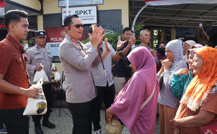 Polres Magetan Gelar Pangan Murah di 4 Kecamatan, Warga Senang Bisa Beli Beras Murah