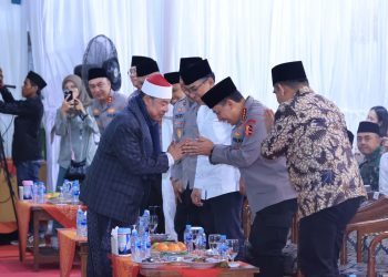 Kapolri Hadiri Haul Pesantren Buntet, Komitmen Jaga Persatuan dan Kesatuan