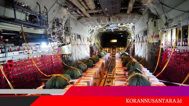 HUT Ke-80 RI, TNI Tebar Bantuan 17,8 Ton di Langit Gaza untuk Rakyat Palestina