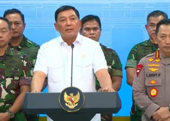 Menhan Sjafrie: Presiden Prabowo Akan Selalu Bersama Rakyat, Mari Jaga Persatuan!