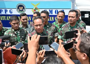 Panglima TNI Instruksikan Dansat Cek Bahan Baku-Masakan MBG Cegah Keracunan