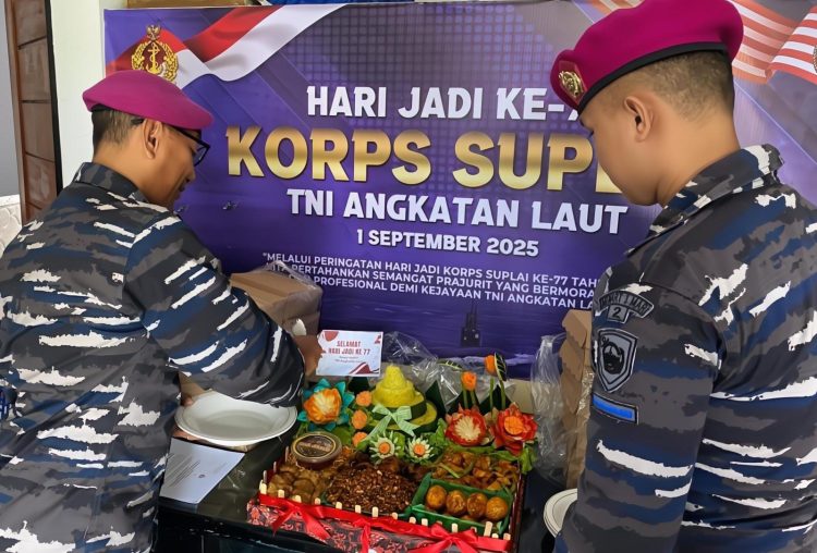 Staf Akun Pasmar 3 TNI AL Rayakan Hut ke 77 dengan Syukuran
