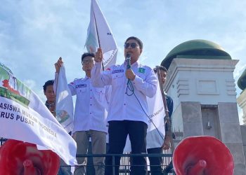 PP KAMMI Gelar Aksi di DPR, Desak Hapus Tunjangan DPR dan Sahkan RUU Perampasan Aset