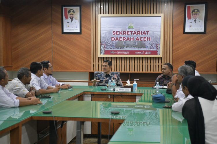 Silaturahmi dengan SMSI, Sekda Aceh Dorong Media Dukung Visi Mualem–Dek Fadh