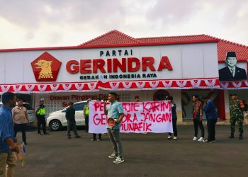 Ajie Karim Viral Pesta Malam Saat Aksi Tunjangan DPR, Mahasiswa Minta Presiden Prabowo “Pecat dan Tindak Tegas” Coreng Gerindra