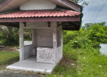 Sekwan Diduga Lalai, Pagar Besi Kantor DPRD Asahan Hilang