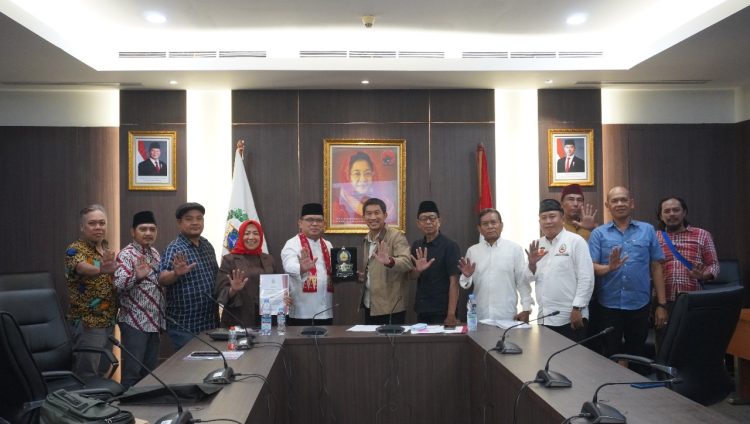 Audiensi ke Fraksi PDI-P, Bamus 1982 Tekankan Pentingnya Pemajuan Budaya Betawi