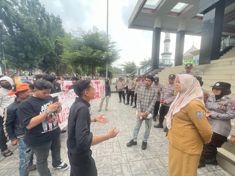 Viral Kasus Ajie Karim, Mahasiswa Tuntut DPRD Binjai Buka Klarifikasi Tudingan Suruhan Bandar Narkoba