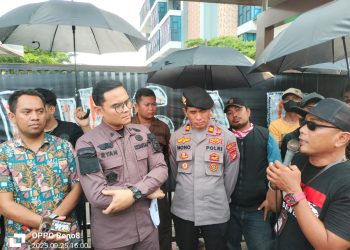 Aliansi Rakyat Miskin Bekasi Gelar Aksi Teatrikal Desak Kejari Usut Dugaan Korupsi