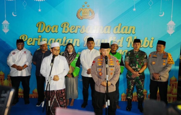 Hadiri Do’a Bersama dan Peringatan Maulid Nabi, Kapolri Ajak Seluruh Elemen Bangsa Jaga Persatuan dan Kesatuan