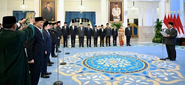 Presiden Prabowo Lantik Dua Menteri dan Tiga Wakil Menteri Kabinet Merah Putih, Berikut Namanya