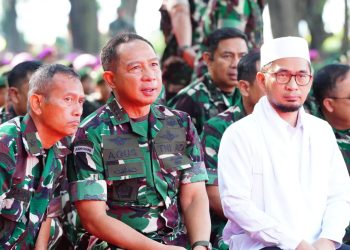 Panglima TNI Gelar Doa Istigasah bersama Ribuan Prajurit di Monas: Jaga Persatuan dan Kesatuan Bangsa