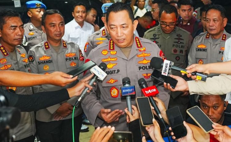 Pengamat Puji Kapolri Jaga Demokrasi: Serukan Elemen Masyarakat Jaga Persatuan NKRI, Tolak Aksi Anarkisme!