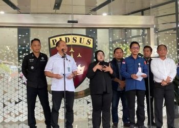 Kejagung Tetapkan Menteri Era Jokowi Nadiem Makarim Tersangka Korupsi Pengadaan Laptop