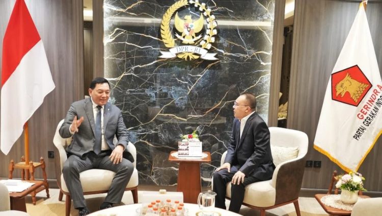 Pertemuan Empat Mata, Sjafrie Syamsoeddin dan Dasco di DPR RI, Bahas Apa?