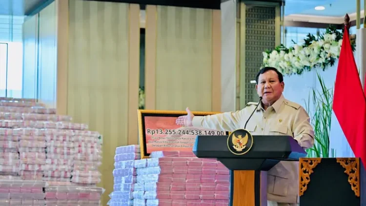 Sita Rp.13 T Hasil Korupsi CPO, Prabowo Pesan ke Menkeu: Uang Sitaan dari Koruptor Sebagian untuk LPDP