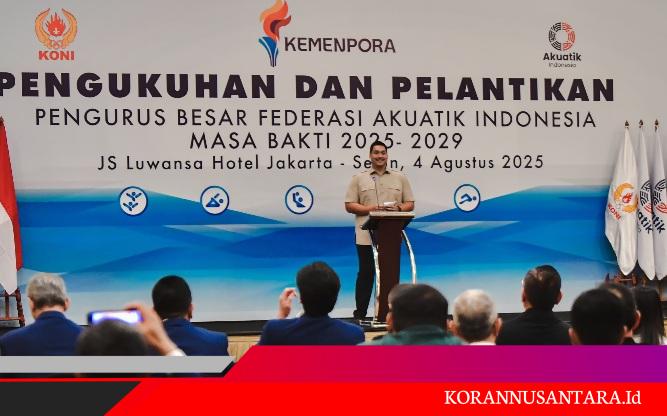 Menteri Pemuda dan Olahraga Republik Indonesia (Menpora RI) Dito Ariotedjo, mendorong Pengurus Besar Federasi Akuatik Indonesia (PB FAI) Masa Bakti 2025-2029 untuk mampu mencapai hasil terbaik dengan meraih medali pada pelaksanaan Olimpiade 2028 Los Angeles mendatang.(foto:Andre/kemenpora.go.id