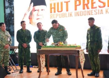 Ultah Prabowo, Panglima TNI dan Menhan Bareng Prajurit Yonif 754 Gelar Doa Bersama