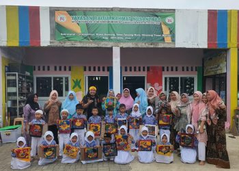 Hari Batik 2025: KOMBAS Perkenalkan Batik Bekasi di TK Islam Nusantara Jaya