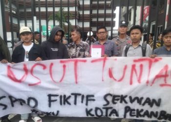 Mahasiswa Aksi di Kejari, Desak Pengusutan Dugaan SPPD Fiktif di Sekretariat DPRD
