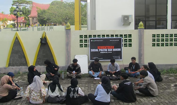 Kementerian Sospolkum BEM Universitas Hang Tuah Pekanbaru Gelar Kajian Akar Rumput: Mahasiswa, Organisasi, dan Karakter