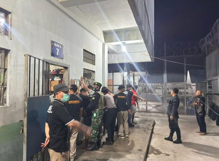 Polres Padangsidimpuan Gelar Razia Gabungan, Amankan Pisau Cutter dan Korek Api dari Lapas II B