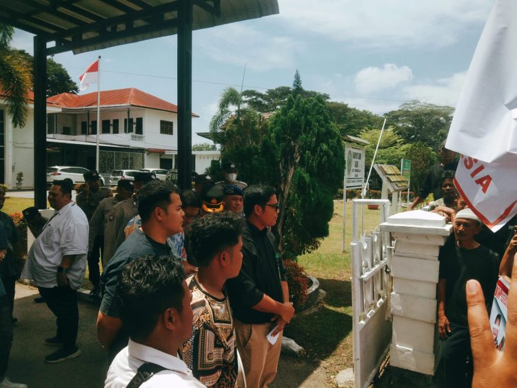 Demo Berkali-Kali, BIM “Agar Rahmadi Di Hukum Berat