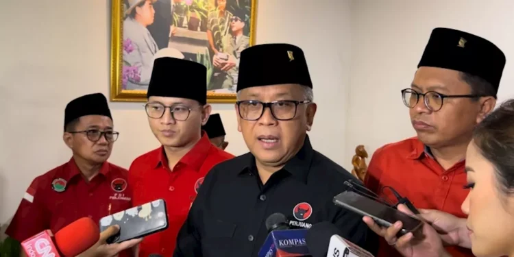PDIP Dukung Prabowo Bentuk Ditjen Pesantren: Perkuat Narasi Cinta Tanah Air