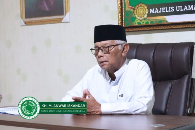 KH Anwar Iskandar Terpilih Jadi Ketum MUI Periode 2025-2030
