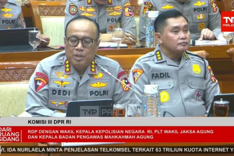 Gawat! Wakapolri Ungkap di DPR RI: 67% Kapolsek dan Puluhan Kapolres Kinerjanya Merah