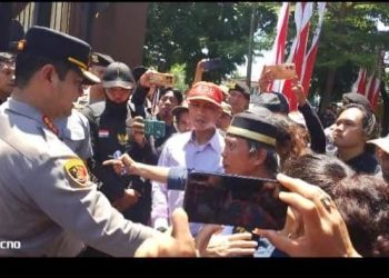 Kapolda Sulsel Disambut Aksi Unjuk Rasa: Jurnalis, LSM, dan Ormas Tuntut Penegakan Hukum Tegas