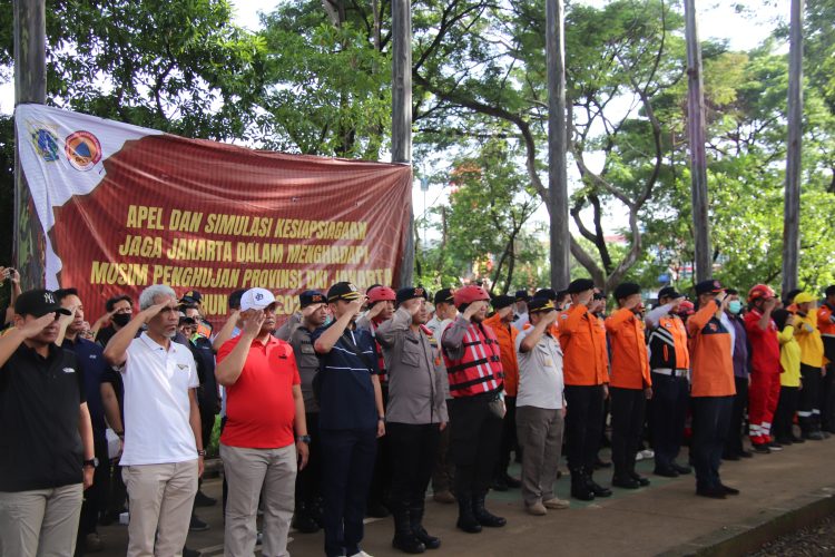 Siaga Banjir! Brimob Polda Metro Jaya Batalyon B Pelopor Ikuti Apel dan  Simulasi Bencana “Jaga Jakarta” di BKT