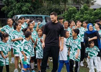 Menggiring Mimpi Anak Indonesia: Kolaborasi Marc Klok Foundation dan Plan Indonesia Hadirkan Lapangan Setara